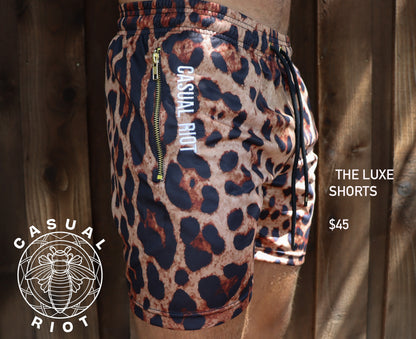 LUXE SHORTS- LEOPARD