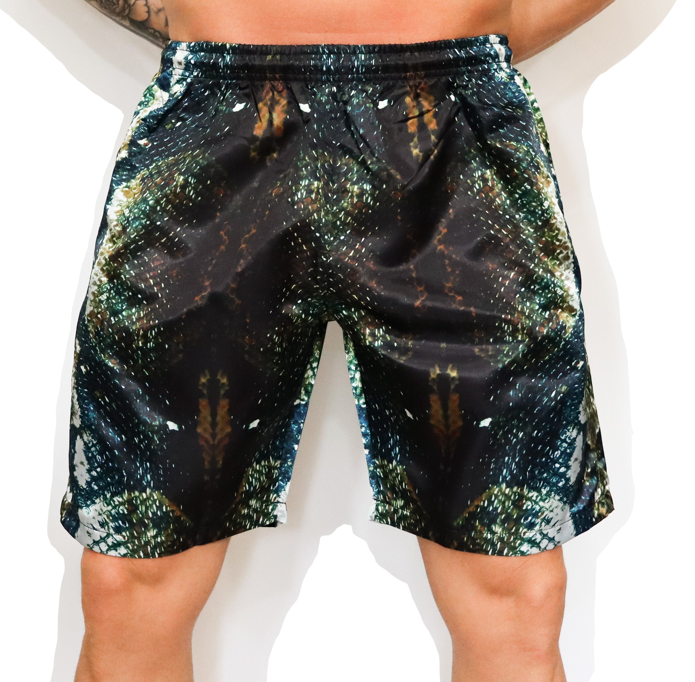 OVERSIZED SATN SHORTS – Casual Riot